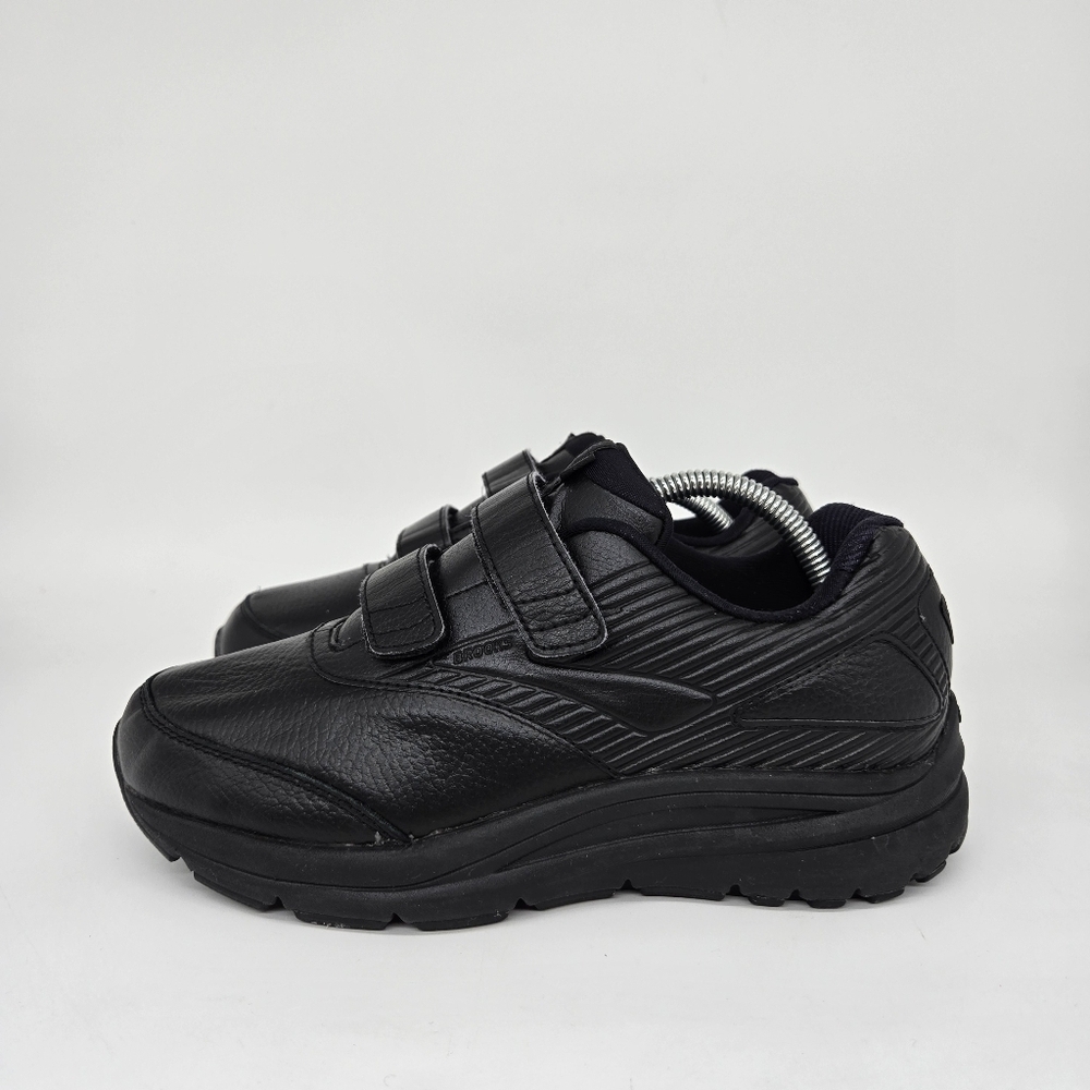 Brooks Addiction Walker V-Strap 2 Black Women's Walking Shoes Size 7.5 2E